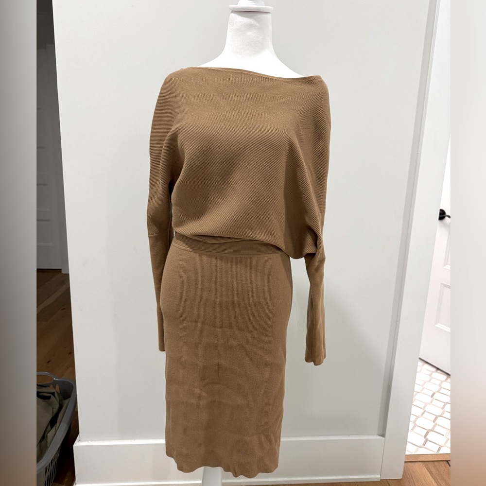 Sweater dress, flattering form fitting